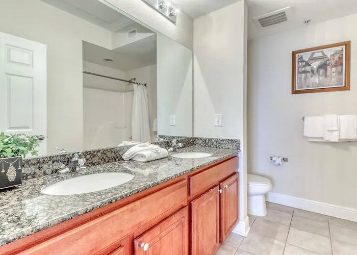 Holiday home Corner With Gulf Lagoon Views Access & Pools Lazy River